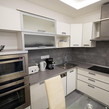 Fonix Apartman Дебрецен Экстерьер фото